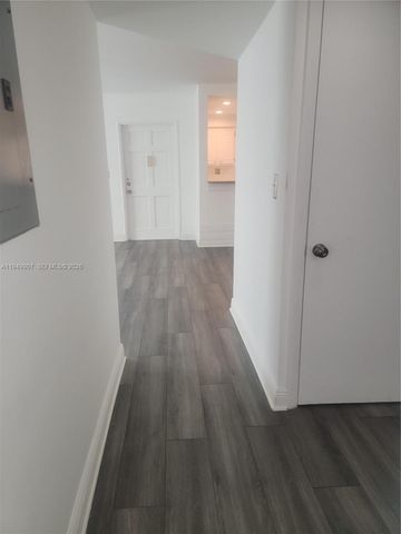 651 Pine Dr 110, Pompano Beach, FL 33060