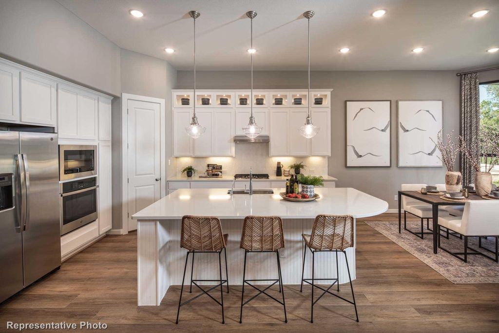 717 Running Iron Trail, Mansfield, TX 76063