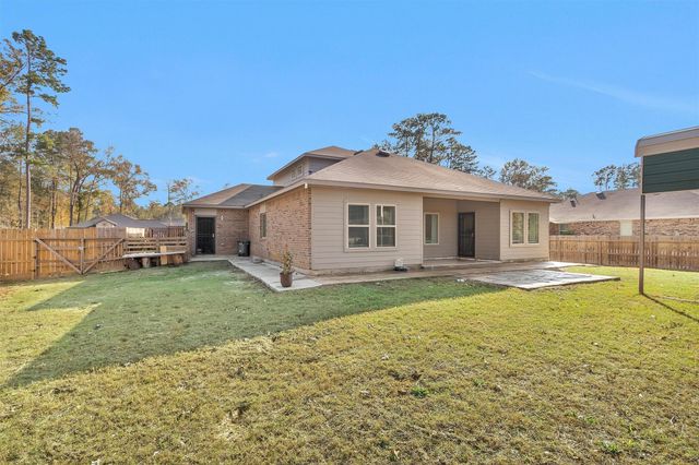 2743 N Colosseum Court, New Caney, TX 77357