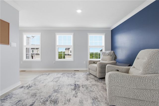 2654 Salerno Dr, Collier Twp, PA 15071