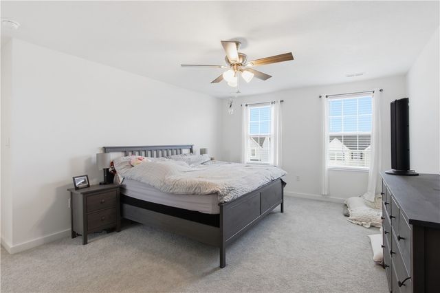 2654 Salerno Dr, Collier Twp, PA 15071