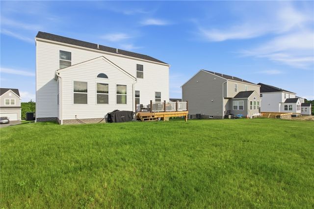 2654 Salerno Dr, Collier Twp, PA 15071