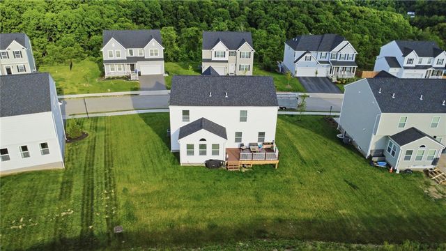 2654 Salerno Dr, Collier Twp, PA 15071
