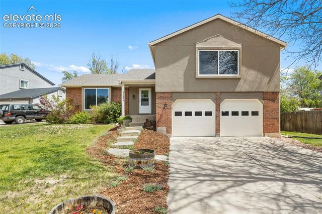 5326 Picket Drive, Colorado Springs, CO 80918