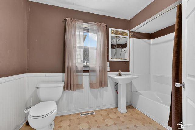 729 Obrien Street, Monroe, MI 48161