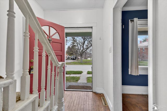 729 Obrien Street, Monroe, MI 48161