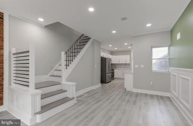 2180 E CUMBERLAND ST, Philadelphia, PA 19125