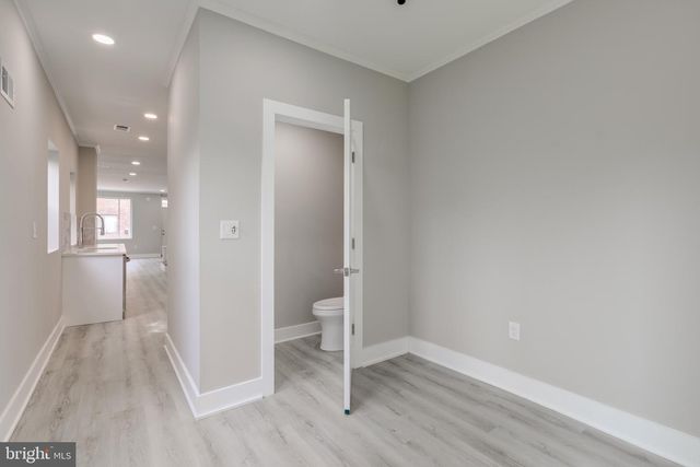 2180 E CUMBERLAND ST, Philadelphia, PA 19125