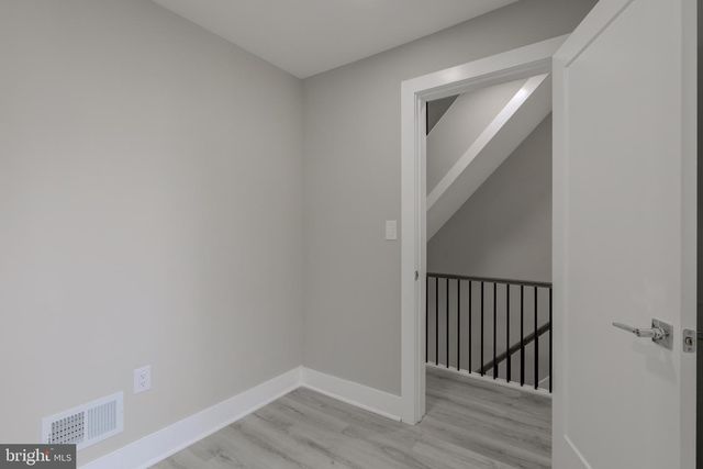 2180 E CUMBERLAND ST, Philadelphia, PA 19125