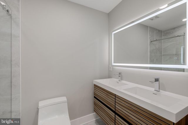 2180 E CUMBERLAND ST, Philadelphia, PA 19125