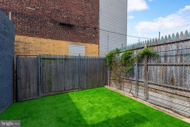 2180 E CUMBERLAND ST, Philadelphia, PA 19125