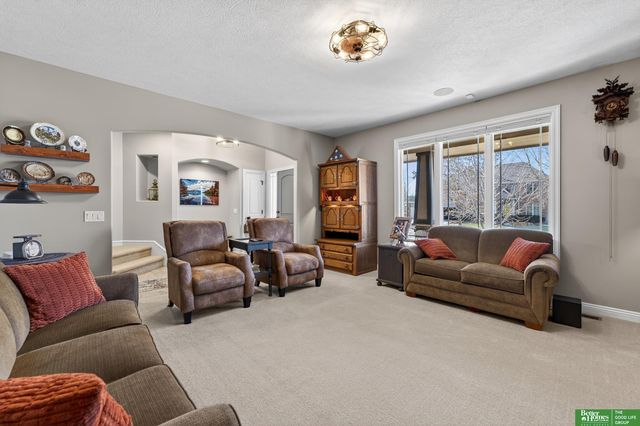 4741 S 177th Street, Omaha, NE 68135