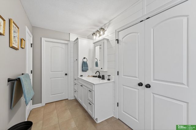 4741 S 177th Street, Omaha, NE 68135