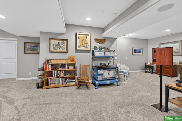 4741 S 177th Street, Omaha, NE 68135