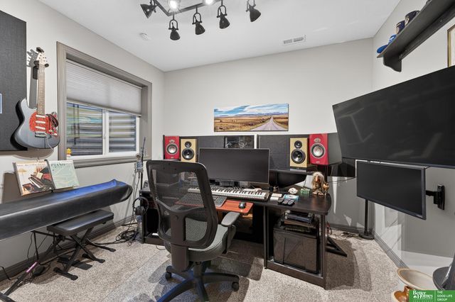 4741 S 177th Street, Omaha, NE 68135