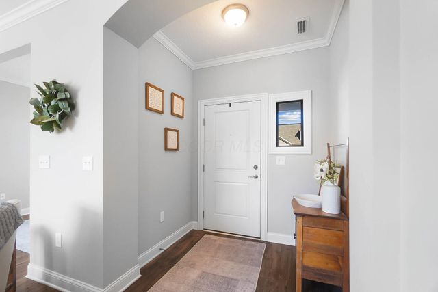 510 Garden Gate Lane, Lewis Center, OH 43035