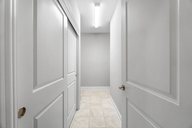 510 Garden Gate Lane, Lewis Center, OH 43035