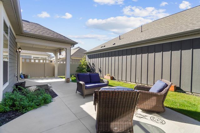 510 Garden Gate Lane, Lewis Center, OH 43035