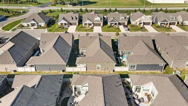 510 Garden Gate Lane, Lewis Center, OH 43035