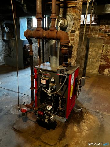 456 East Main Street, Norwich, CT 06360