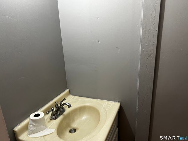 456 East Main Street, Norwich, CT 06360