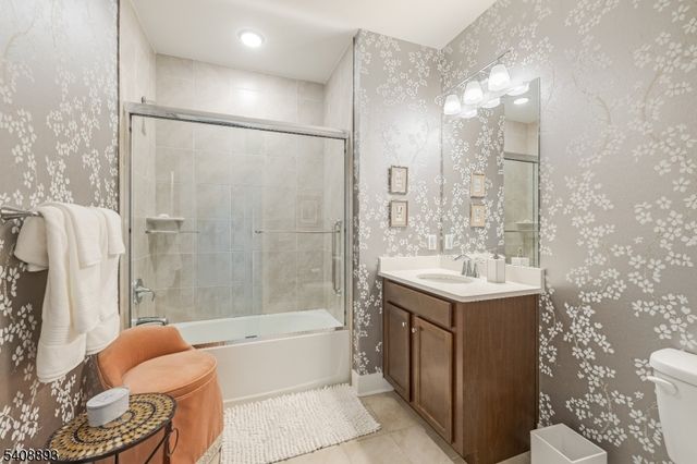 3 Vanderbilt Blvd 406, Florham Park Boro, NJ 07932