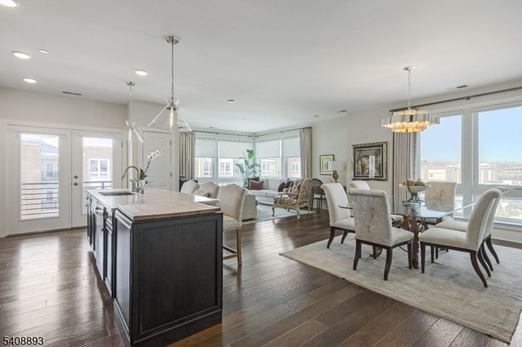 3 Vanderbilt Blvd 406, Florham Park Boro, NJ 07932