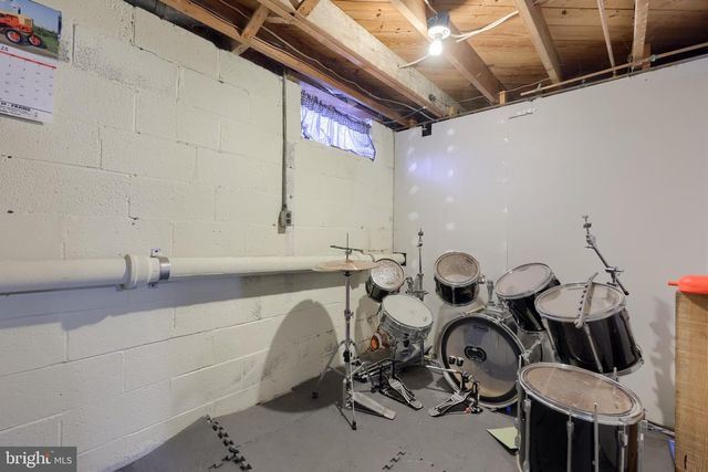 1024 VICTOR ST, Lebanon, PA 17042