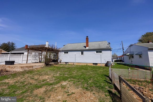 1024 VICTOR ST, Lebanon, PA 17042