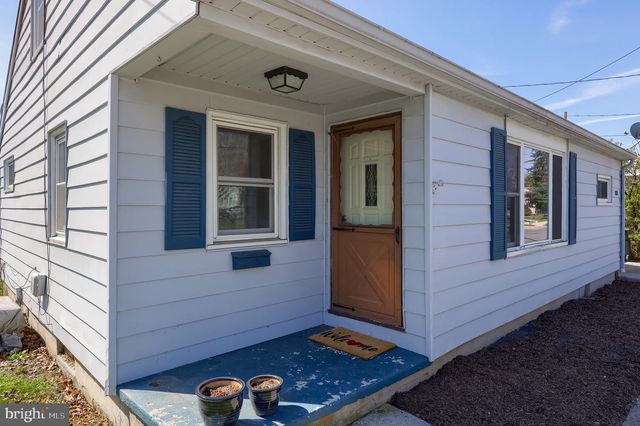 1024 VICTOR ST, Lebanon, PA 17042