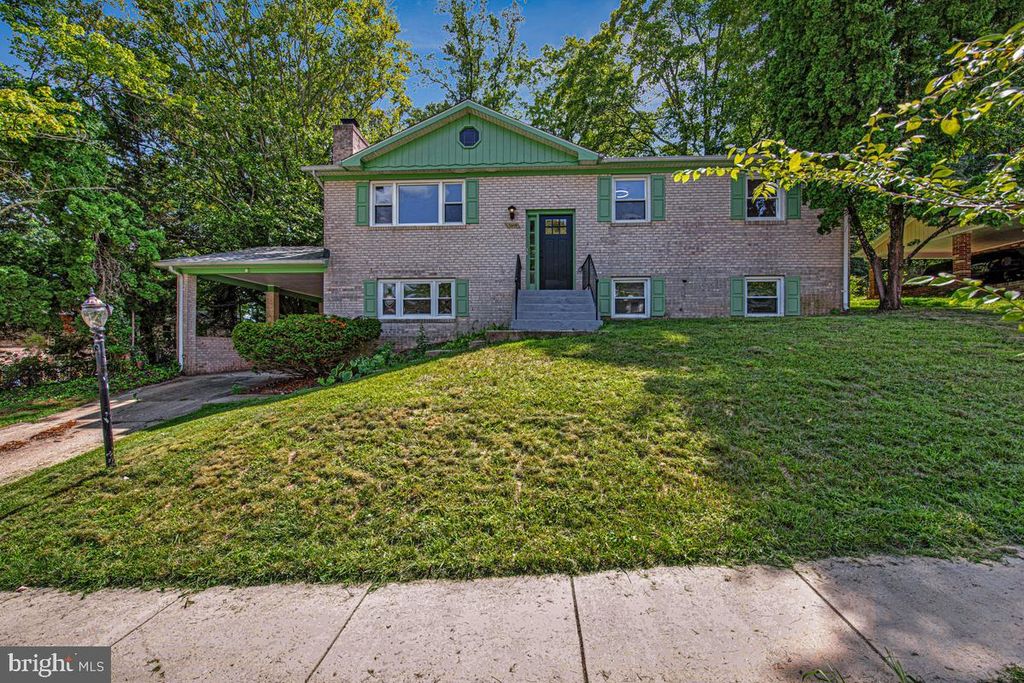 2505 JOSEPH DR, Clinton, MD 20735