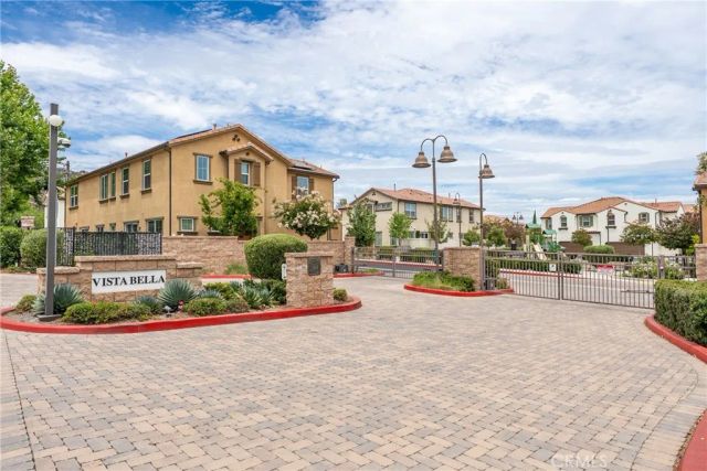 35871 Neala, Murrieta, CA 92562