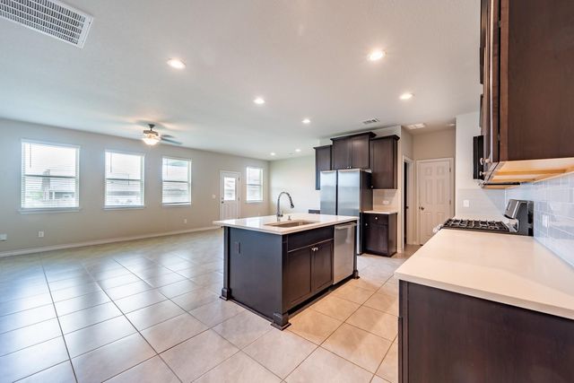 1325 Eagle Ray ST, Leander, TX 78641