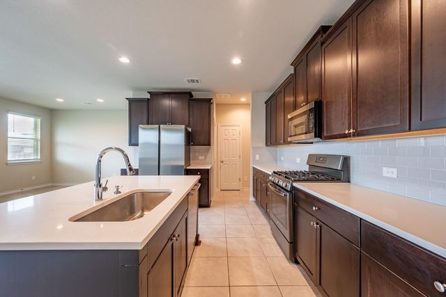 1325 Eagle Ray ST, Leander, TX 78641