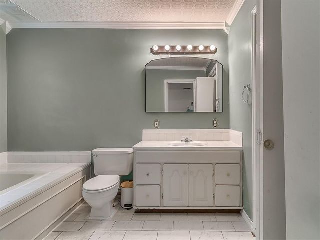 6823 S Kleiner Avenue, Oklahoma City, OK 73097