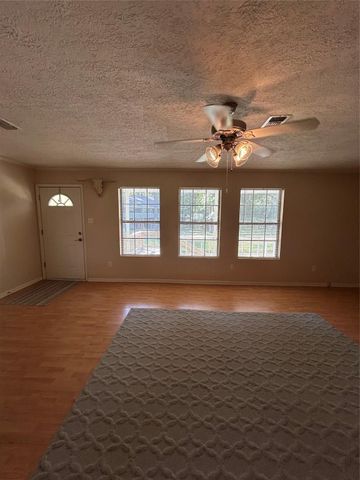 437 Gov Wood Drive, Point Blank, TX 77364