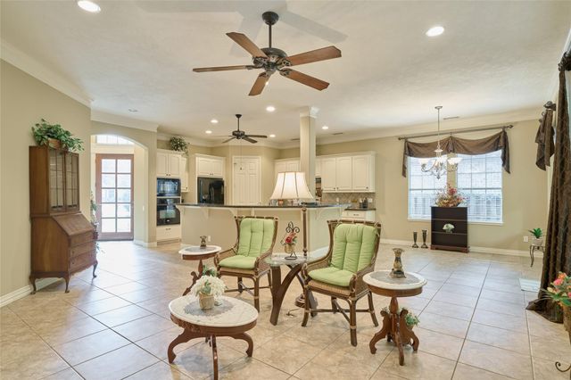 11130 Hunters Landing, Montgomery, TX 77356