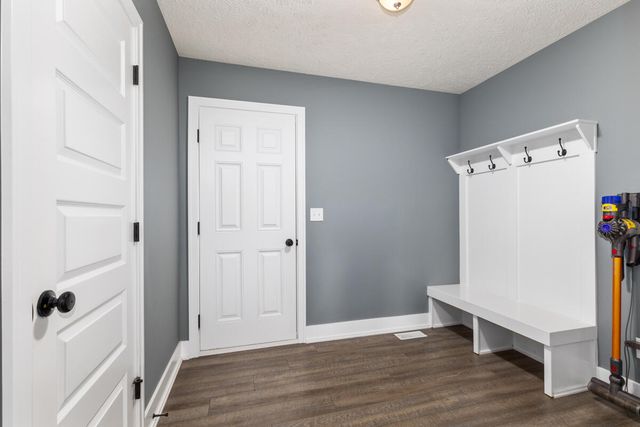 3459 Wolven Ridge Drive, Rockford, MI 49341