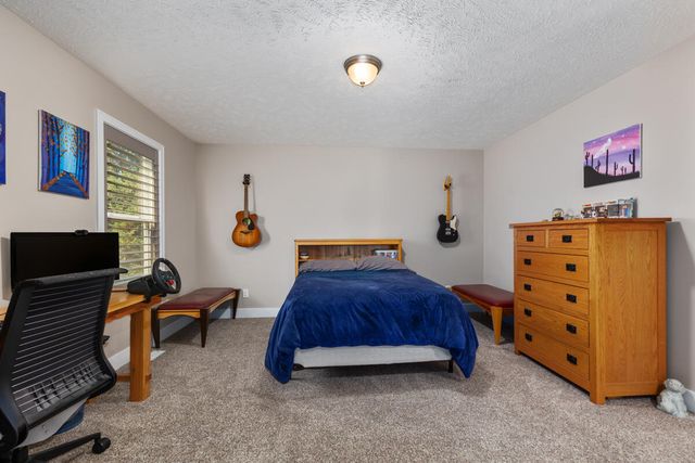 3459 Wolven Ridge Drive, Rockford, MI 49341