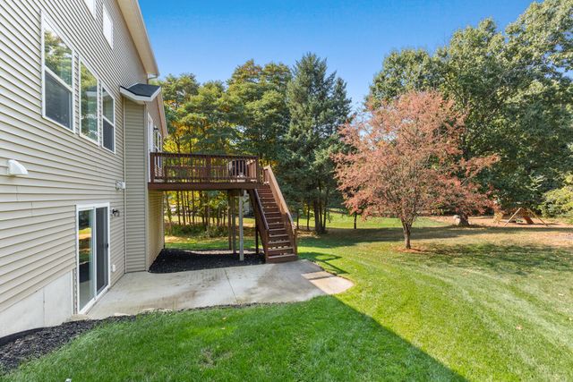 3459 Wolven Ridge Drive, Rockford, MI 49341