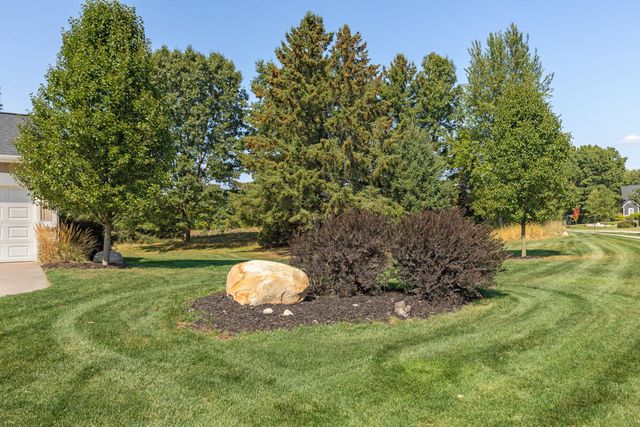 3459 Wolven Ridge Drive, Rockford, MI 49341