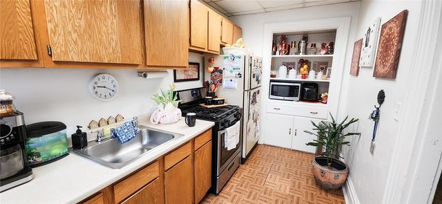 227 9th St, Sharpsburg, PA 15215