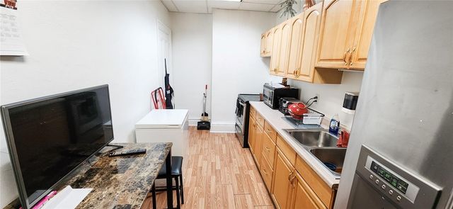 227 9th St, Sharpsburg, PA 15215