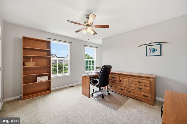 229 MOUNTAIN LAUREL BLVD, Ranson, WV 25438