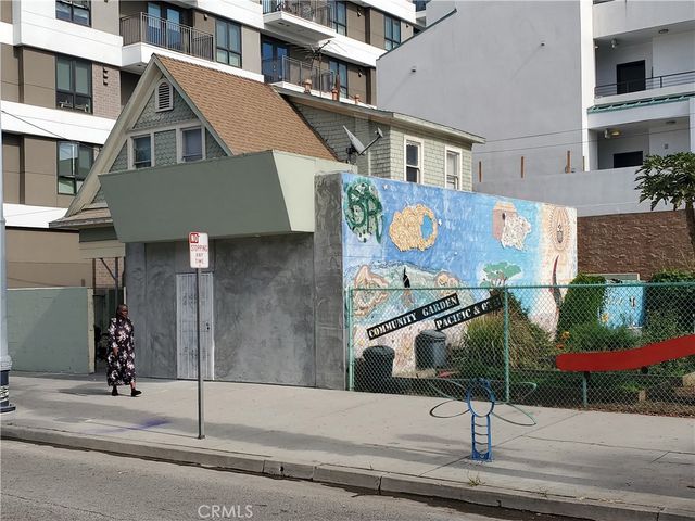 620 Pacific Avenue 3, Long Beach, CA 90802