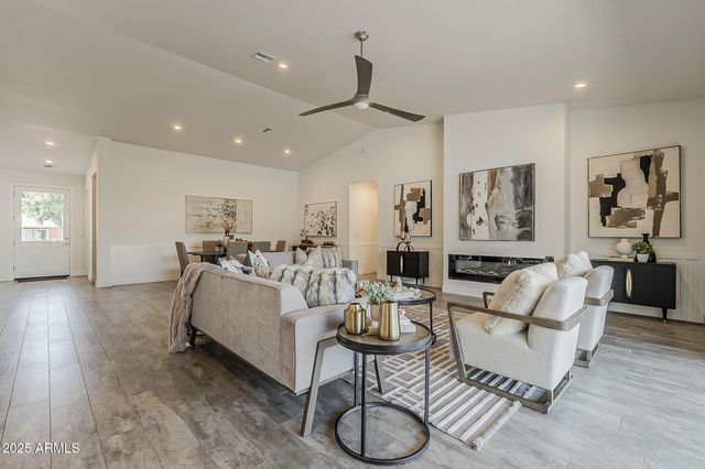 3834 E CLARENDON Avenue, Phoenix, AZ 85018