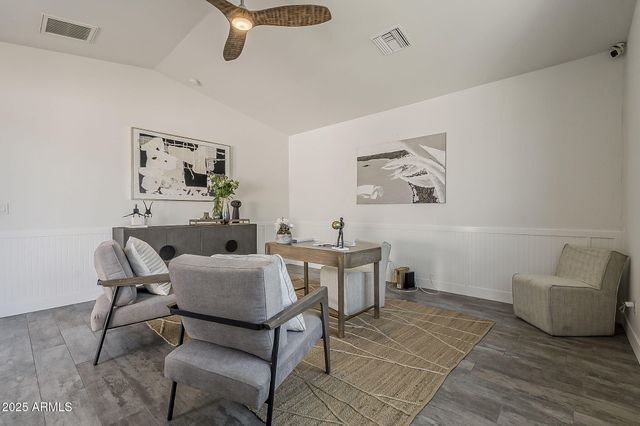 3834 E CLARENDON Avenue, Phoenix, AZ 85018