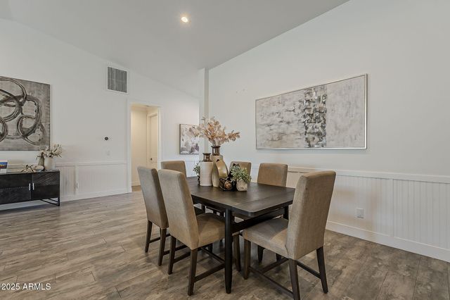 3834 E CLARENDON Avenue, Phoenix, AZ 85018