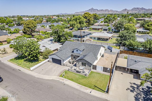 3834 E CLARENDON Avenue, Phoenix, AZ 85018