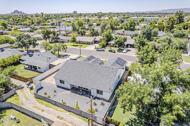 3834 E CLARENDON Avenue, Phoenix, AZ 85018